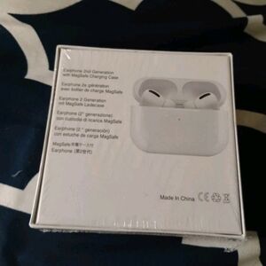 Wireless Earbuds with MagSafe Charging Case
